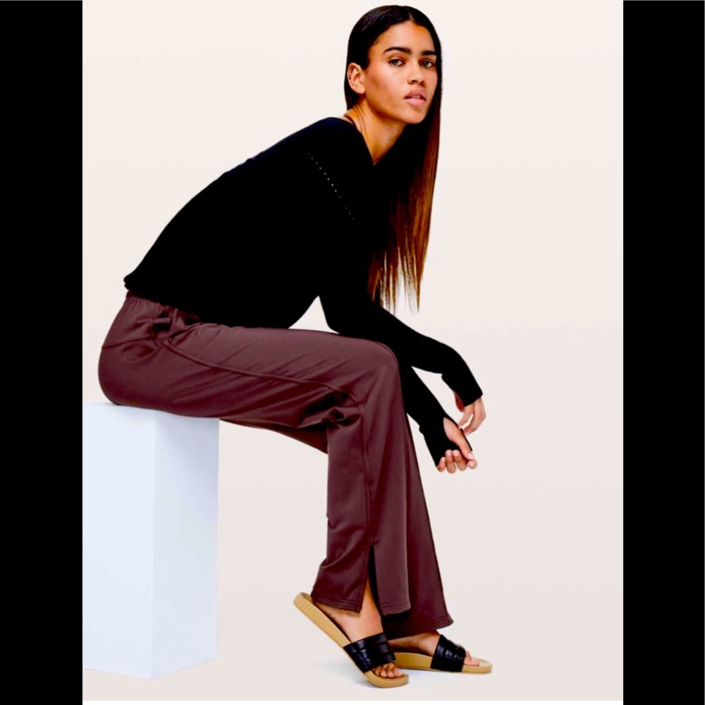 Lululemon $108 The greatest stride Track Pants NEW